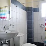 Triantafilia * Agio Apóstoloi