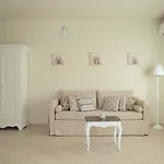 Apartment Triantafilia *