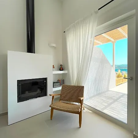 Triantafilia Agioi Apostoloi (Evia)