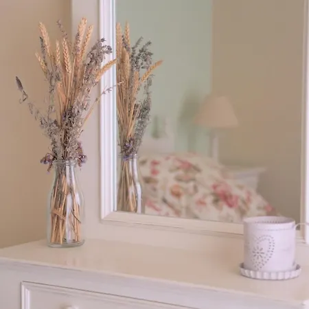 Triantafilia アパート